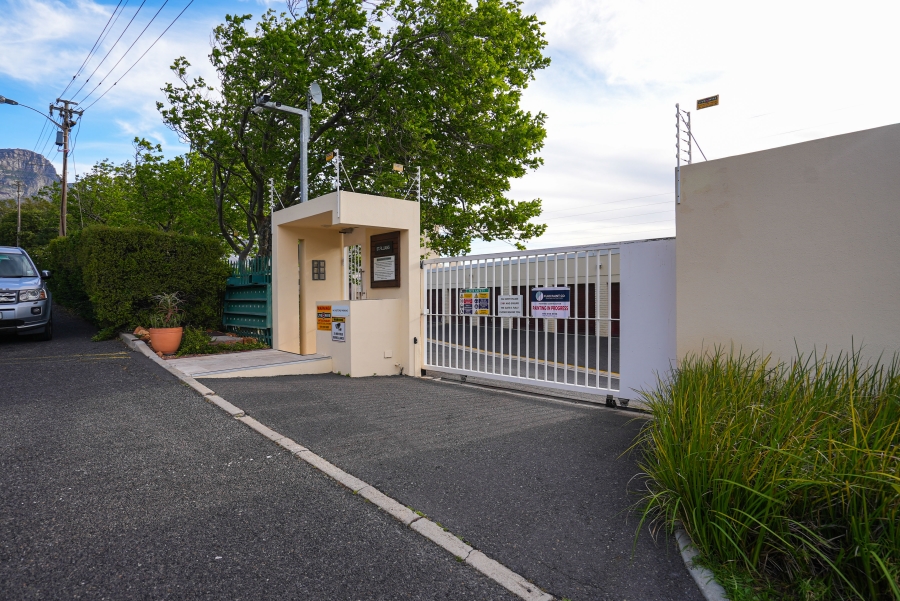 To Let 3 Bedroom Property for Rent in Camps Bay Western Cape